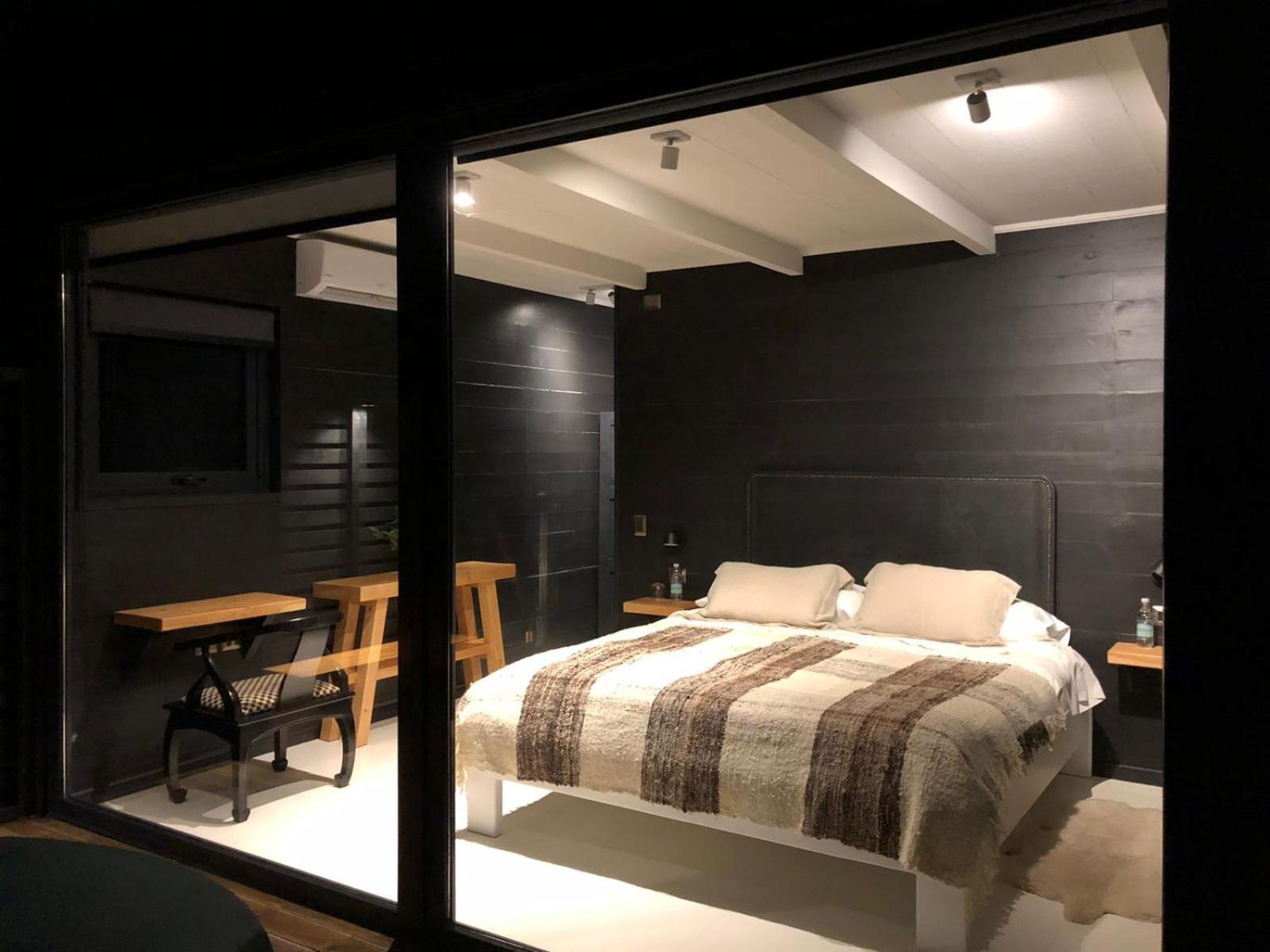 Calma Lodge *
