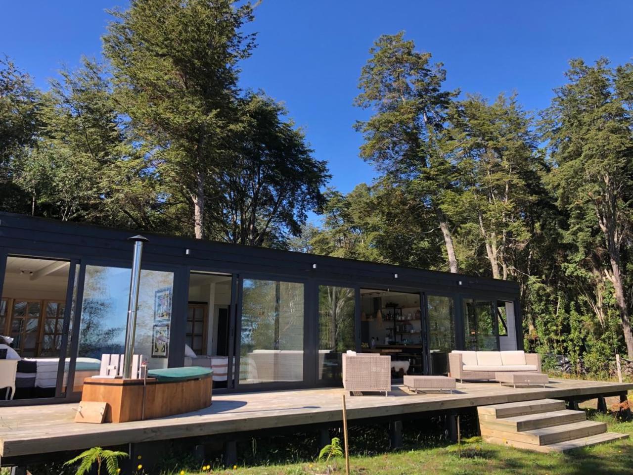 Calma Lodge Puerto Clocker